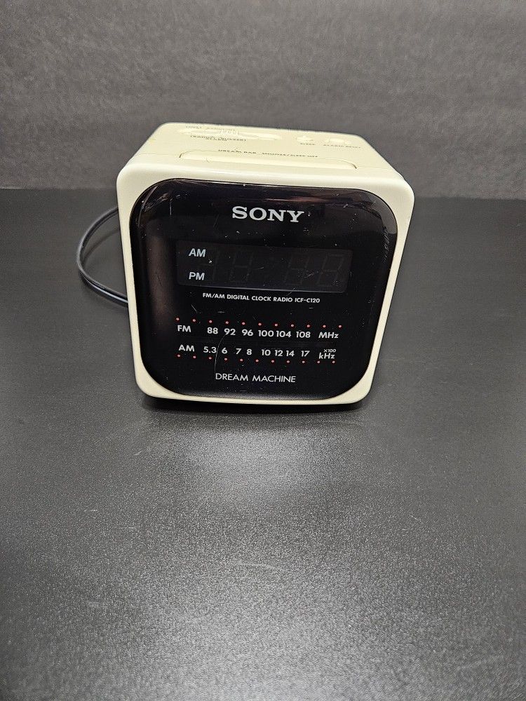 Vintage Sony Clock Radio / Dream Machine
