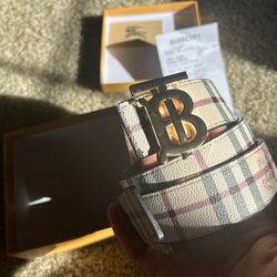 Burberry belt