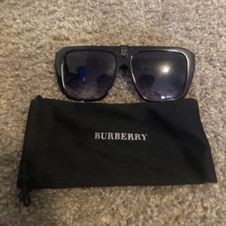 Burberry Sun Glasses 