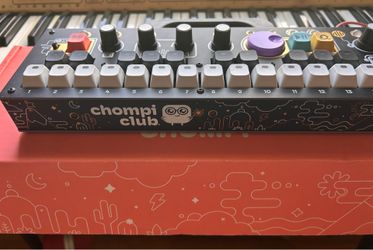 Chompi Tape Synth Looper