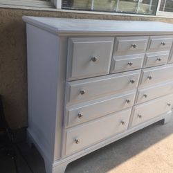 White Wooden Dresser 