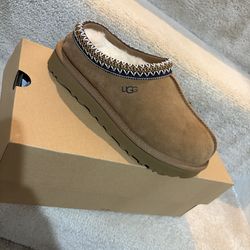 UGG Tasmin II Chestnut size 6w
