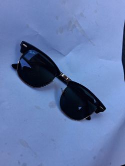 Ray ban