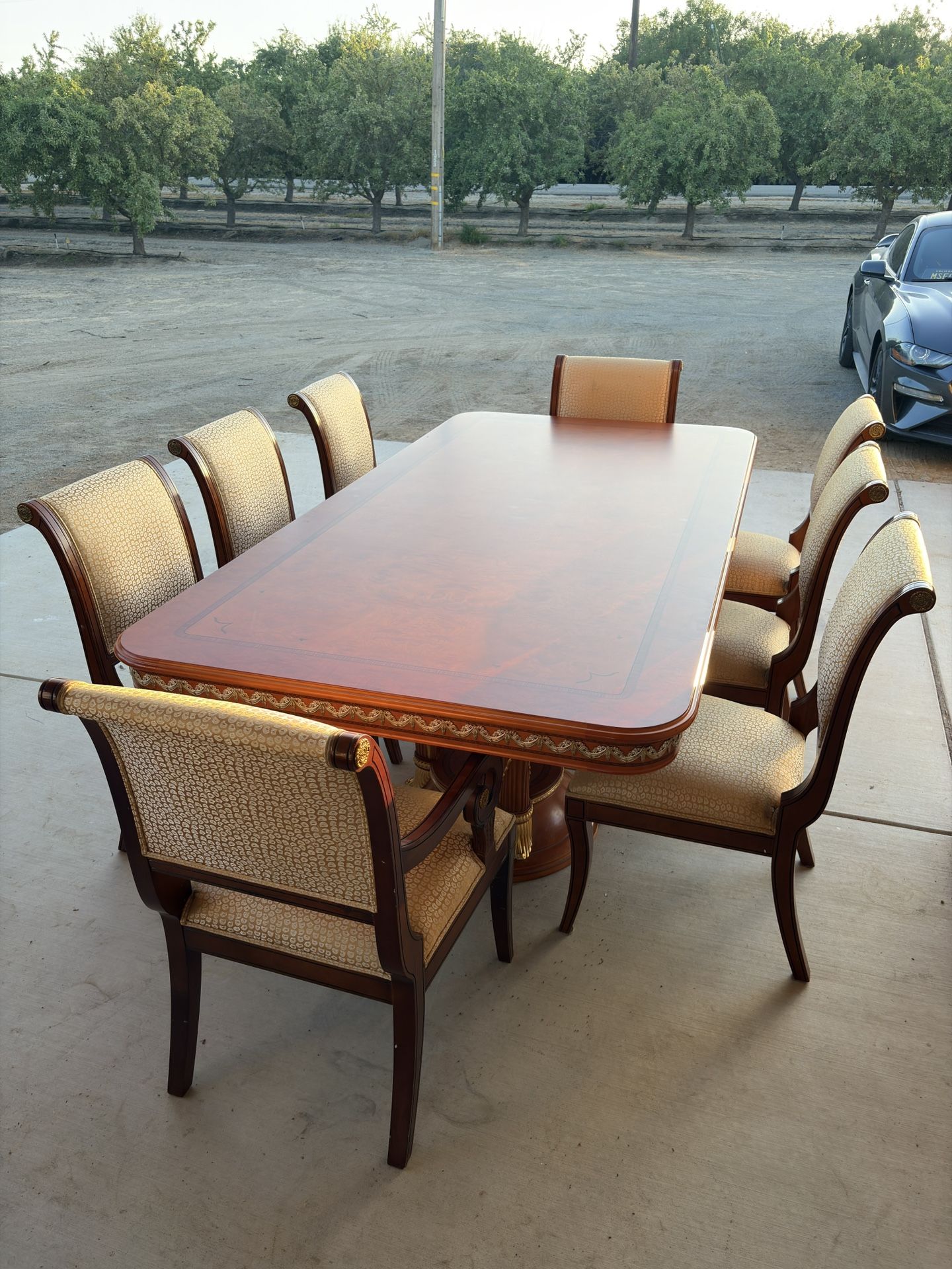 8 Seat Diner Table
