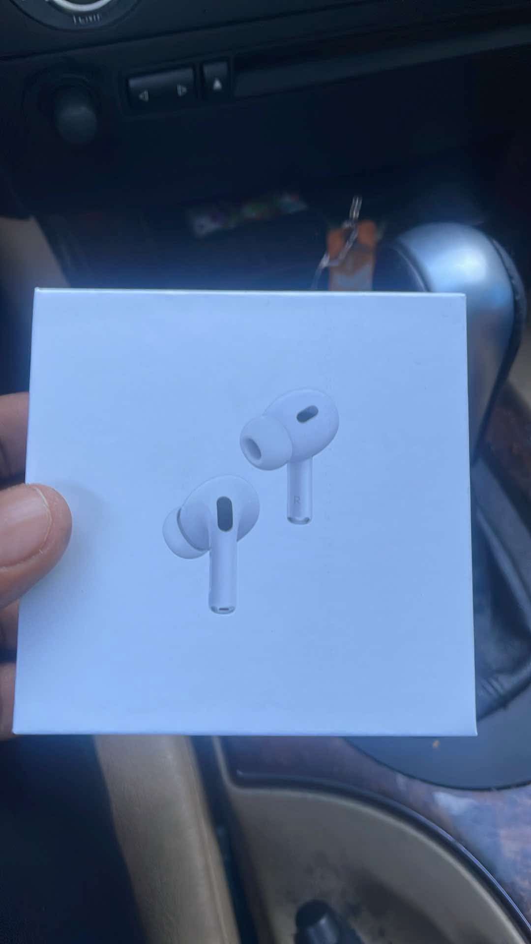 AirPods 50$