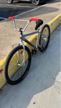 Wheelie bike