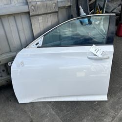 2018 - 2022 Honda Accord Front Door Driver Side White