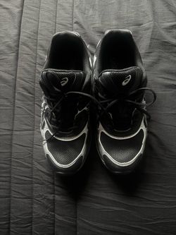 Black Asics Gel - NYCS