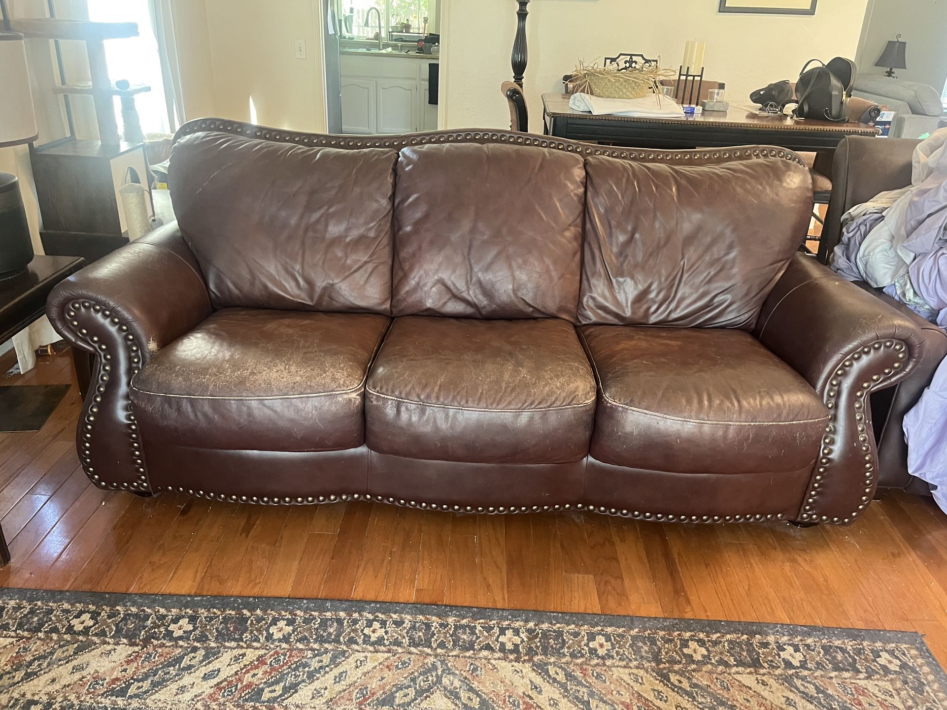 Leather Couch And Loveseat