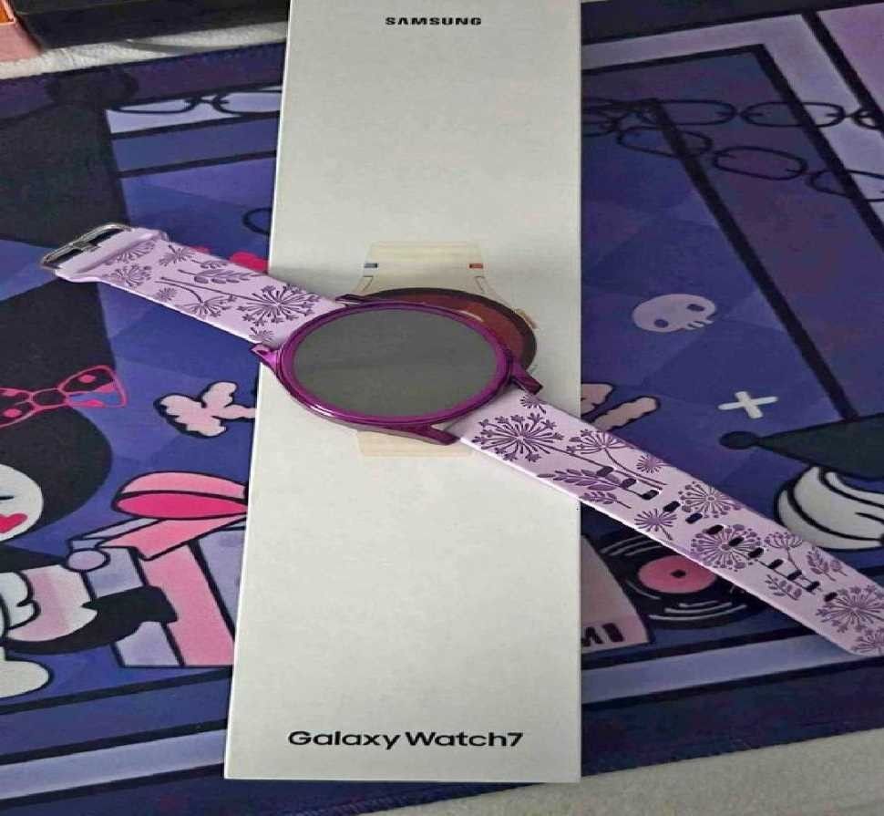 Samsung Galaxy Watch 7 - Intelligent and Fashionable four she