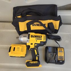 Dewalt Impact Gun. 