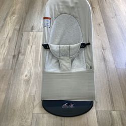 Baby Bjorn Bouncer 