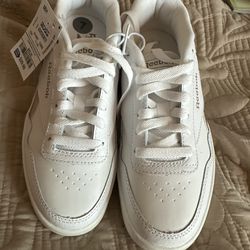 Reebok Brand New White Tennis Shoes Size 7