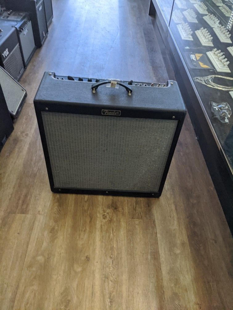 Fender Hot Rod De Ville 410 III Guitar Amp