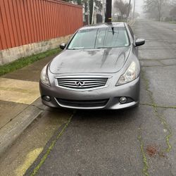 2013 Infiniti G37