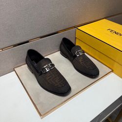Fendi Men’s Leather Shoes With Box 2026 New