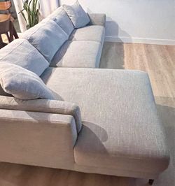 Sofa sectional