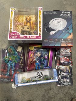 Mixed Toy and Collectible Lot