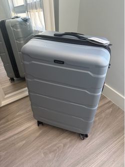 Samsonite Spinner Luggage XL NWT
