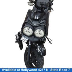 Zhng Wolf Rugby Black Moped / Vespa