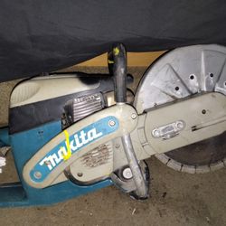 Makita Concrete Demo Saw 