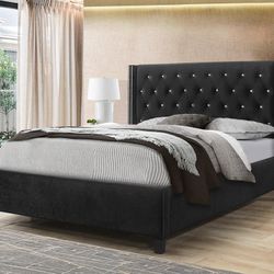 New! Black Velvet Tufted King Bed