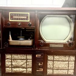 Antique tv and Record Player