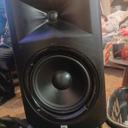 Jbl  Professional Linear Spaitial Speakers
