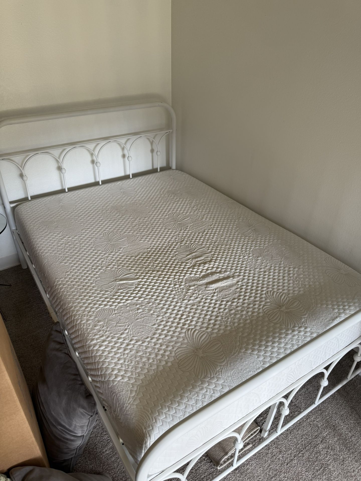 White Full Bed Frame And Mattress