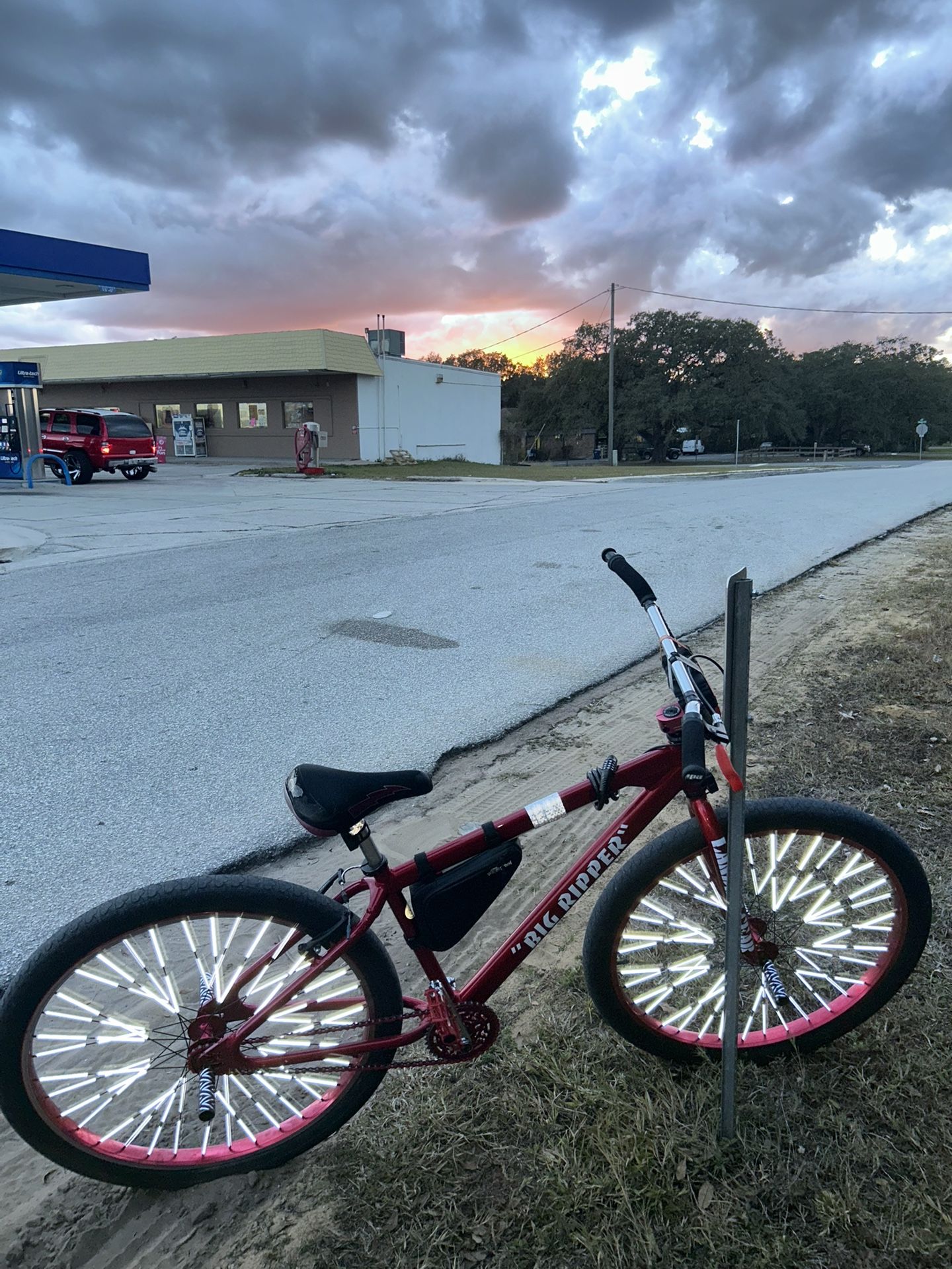 Se Big Ripper Red 29 Inch