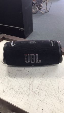 JBL Extreme 3 Portable Bluetooth Speaker