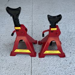 SET OF TWO JACK STANDS