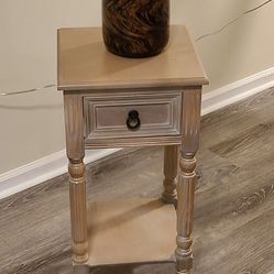 End Table Desk For Lamos And Or Decor