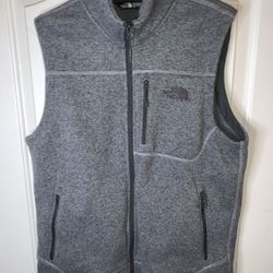 Men’s The North Face Fleece Vest!!