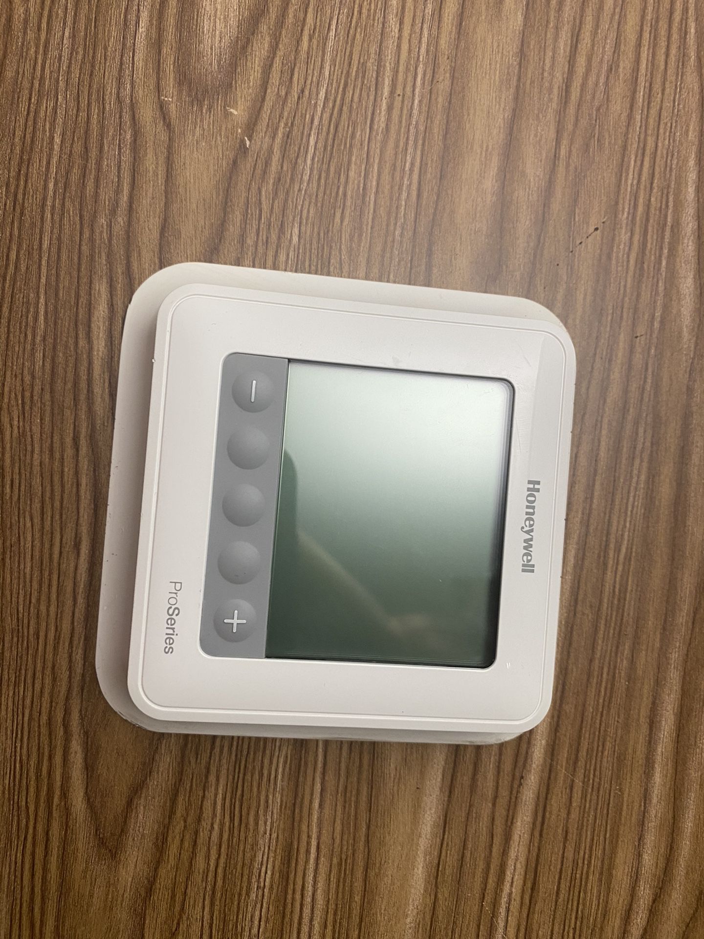 Honeywell T6 pro programmable Thermostats