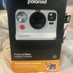 Brand New Polaroid Gen 2 With Film
