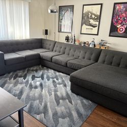 Large 3 Piece Sectional Couch 