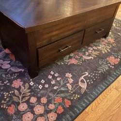 Coffee table with great storage