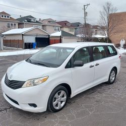 2014 Toyota Sienna