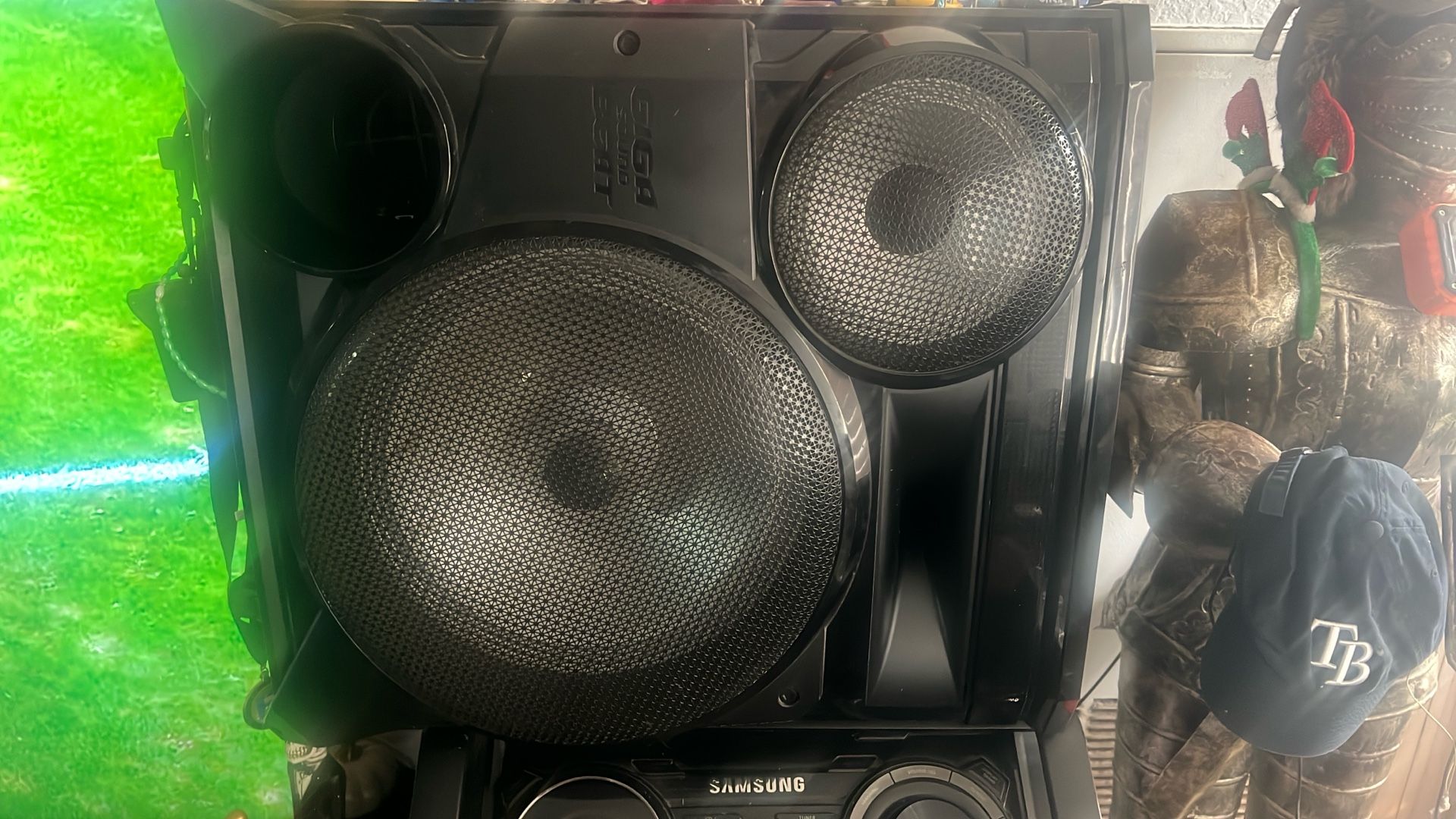 Samsung Giga Sound Beat
