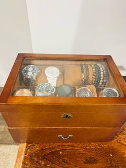 Watch box