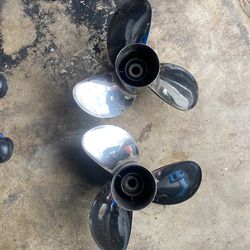 Yamaha Outboard props