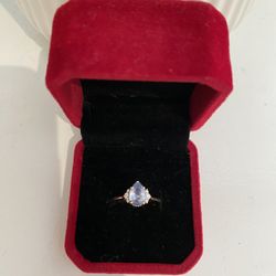 Montana Sapphire Ring 14K Yellow Gold Double Trio Diamond