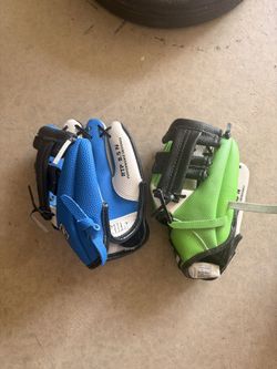 Tee ball Gloves