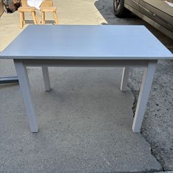 Toddler/kids Table And Chairs