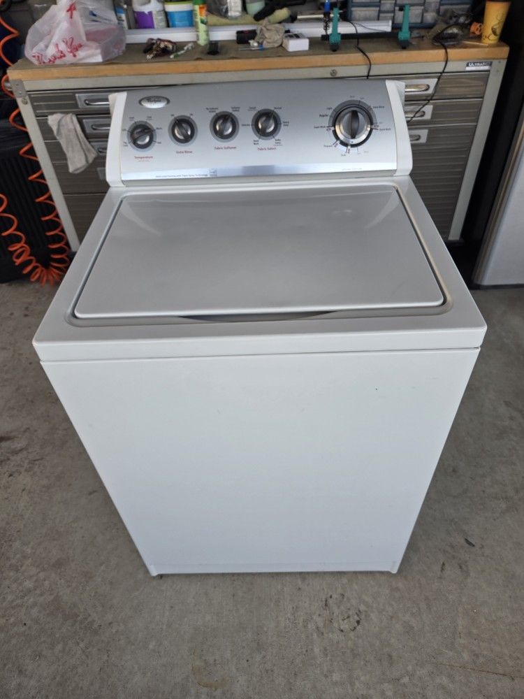 Washer/ Lavadora