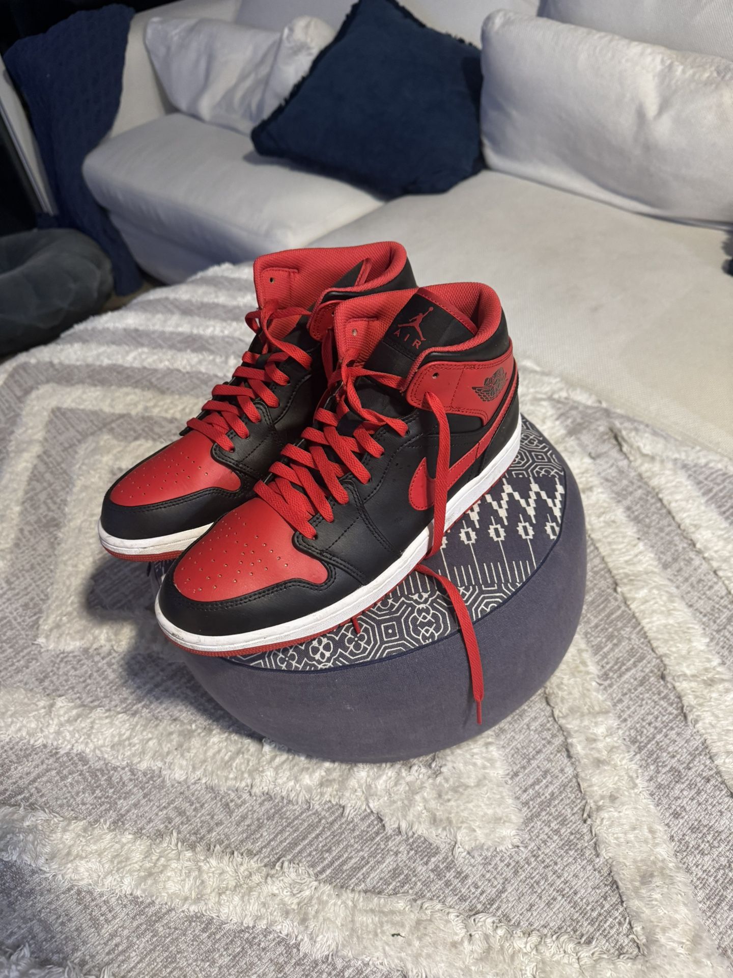 Nike Air Jordan 1 Mid