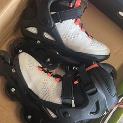 Women Rollerblade Size 8