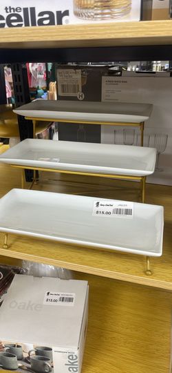 3-Tier White and Gold Serving Stand