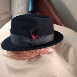 Dobbs - Fur Felt Fedora  W/ Feather-adorned Grosgrain Band